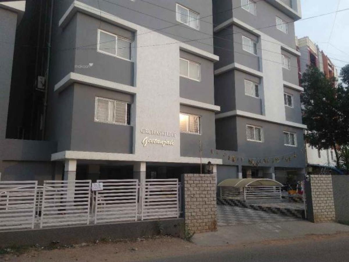 2 bedrooms House in Hyderabad, India No. 18940