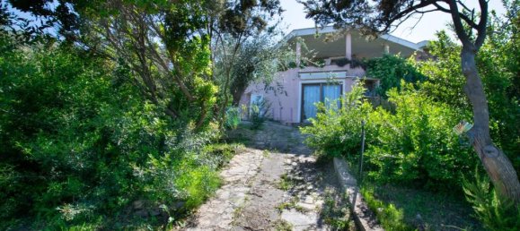 3 bedrooms Villa in Olbia, Italy No. 326962 2