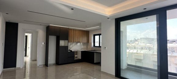 2 bedrooms Apartment for sale in Limassol, Cyprus № 26796 2