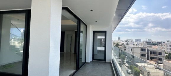 2 bedrooms Apartment for sale in Limassol, Cyprus № 26796 5