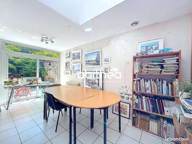 Propriété commerciale à Arras, France 87m² No. 312936