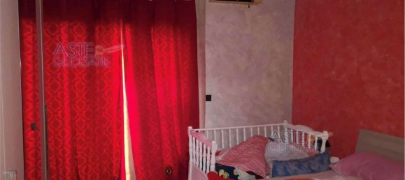 4 rooms Apartment in Catania, Italy No. 51166 8