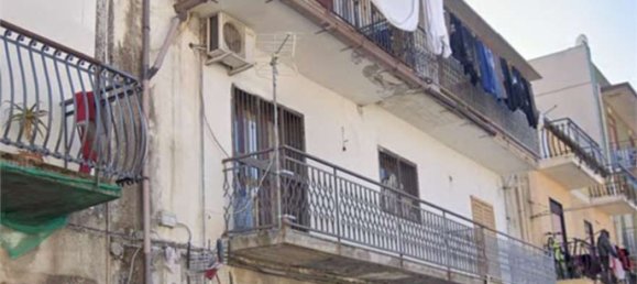 4 rooms Apartment in Catania, Italy No. 51166 4