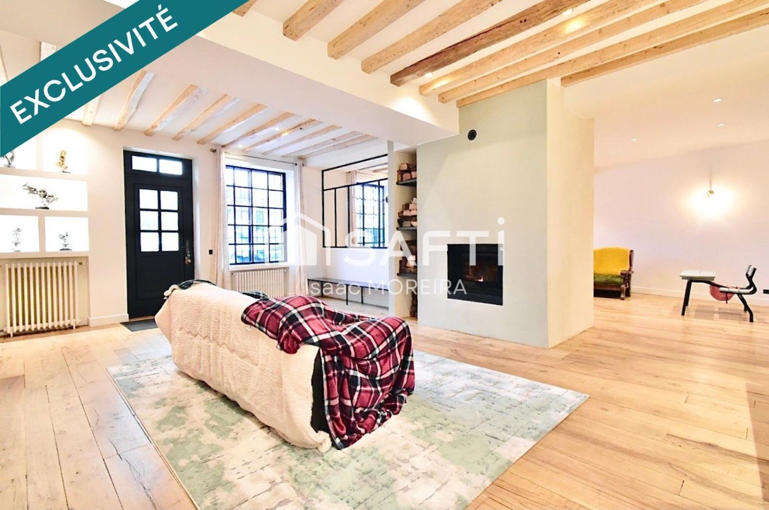 6 bedrooms House in Cherisy, France No. 79387