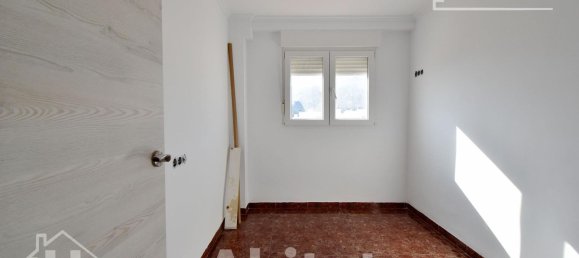 Apartamento de 3 dormitorios en València, Spain No. 119459 53