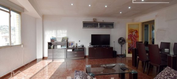 Apartamento de 3 dormitorios en València, Spain No. 119459 9