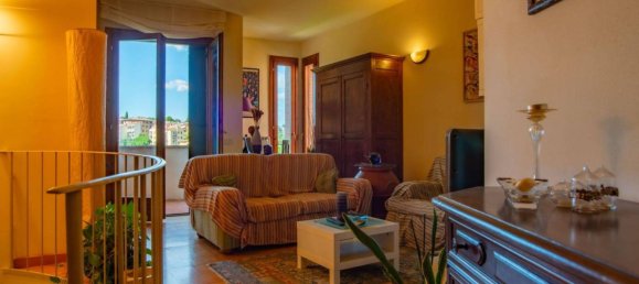 Apartamento T3 em Siena, Italy N.º 302923 5