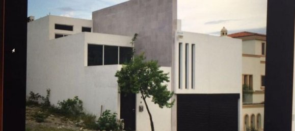 3 bedrooms House in Nuevo Leon, Mexico No. 158681 2