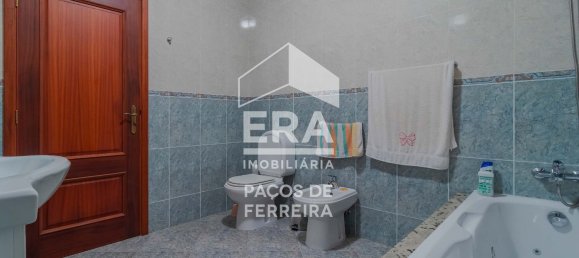 4 bedrooms House in Pacos de Ferreira, Portugal No. 32126 19