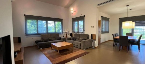 4 bedrooms House in Alicante, Spain No. 168384 10