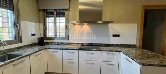 4 bedrooms House in Alicante, Spain No. 168384 20