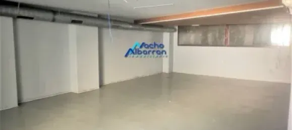 770m² Commercial property in Badajoz, Spain No. 153907 16