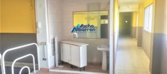 770m² Commercial property in Badajoz, Spain No. 153907 8