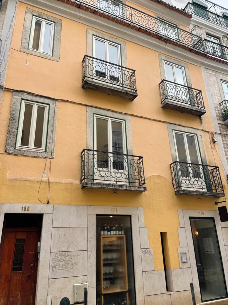 Магазин 60м² в Лиссабон, Португалия № 8467