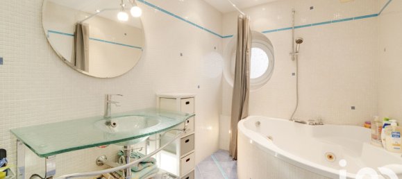 4 bedrooms House in Mirecourt, France No. 363817 11