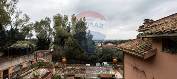 5 bedrooms Villa in Rome, Italy No. 58082 19