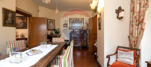 5 bedrooms Villa in Rome, Italy No. 58082 11