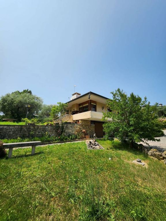 2 bedrooms Villa in San Pietro in Cariano, Italy No. 283764