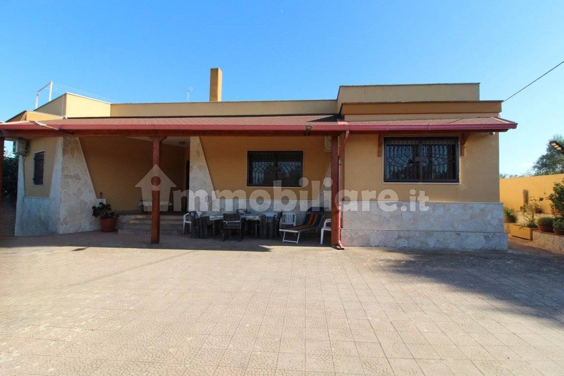 Вилла с 4 спальнями в Вилла Кастелли, Италия № 272263