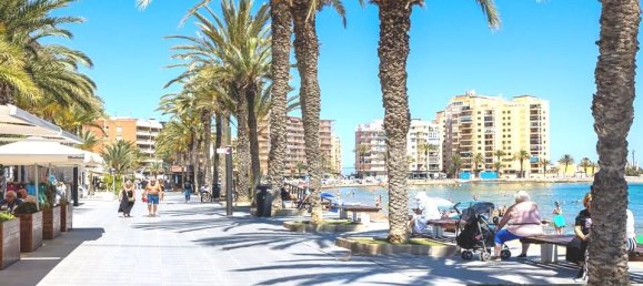 Apartamento T3 em Torrevieja, Spain N.º 170245 3