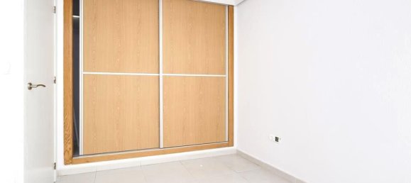 Apartamento T3 em Torrevieja, Spain N.º 170245 36