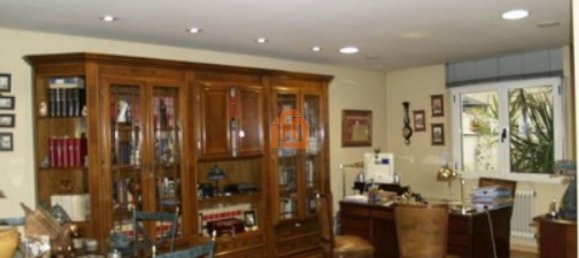 140m² Office in Leon, Spain No. 31069 2