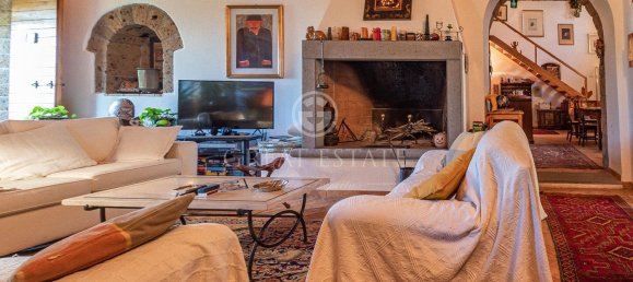 Дом с 4 комнатами в Лубриано, Италия № 19415 44