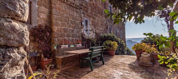 Дом с 4 комнатами в Лубриано, Италия № 19415 5