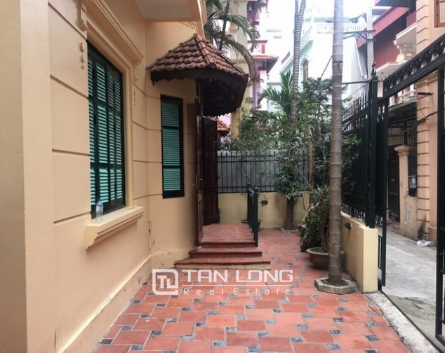 4 chambres Maison à Tay Ho, Vietnam No. 2079