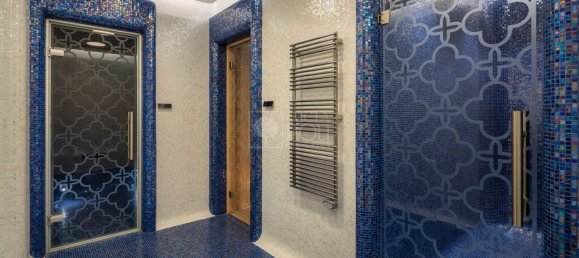 Villa de 5 dormitorios en Marbella, Spain No. 111145 12