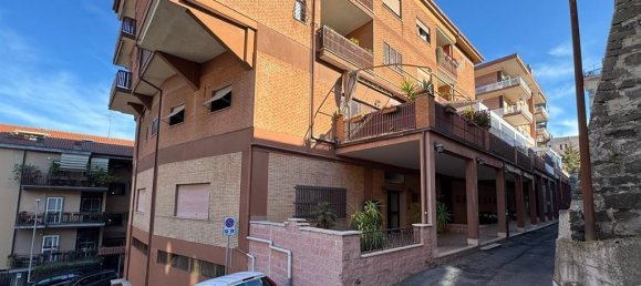 3 rooms Apartment in Marino, Italy No. 147657 16