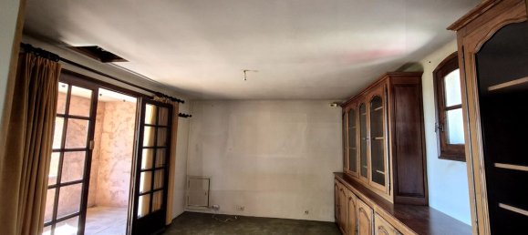 2 bedrooms Villa in Regusse, France No. 334842 10