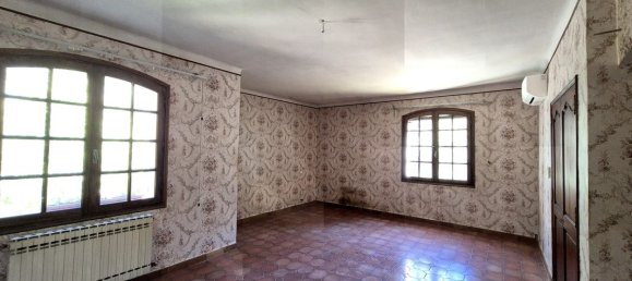 2 bedrooms Villa in Regusse, France No. 334842 7