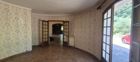 2 bedrooms Villa in Regusse, France No. 334842 9