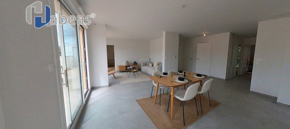 3 Schlafzimmer Penthouse in Rhone, France, Nr. 297434 7
