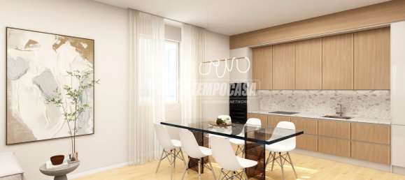 3 bedrooms Apartment in Milan, Italy No. 312601 2