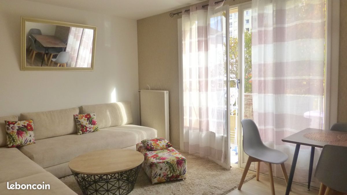 2 bedrooms Apartment in Pithiviers, France No. 96857