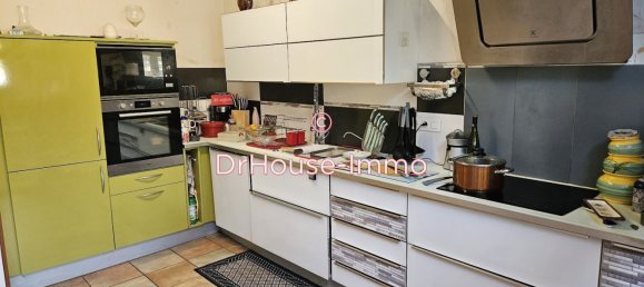 Casa de 4 dormitorios en Saint-Andre-les-Vergers, France No. 52387 5