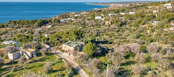 3 غرف نوم فيلا في Patù, Italy رقم 142971 27