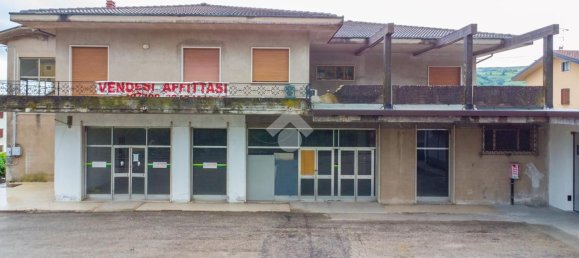 700m² Warehouse in Monteforte d'Alpone, Italy No. 54709 21