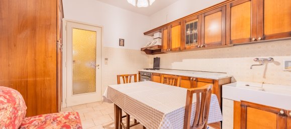3 rooms Apartment in Cuneo, Italy No. 150158 12