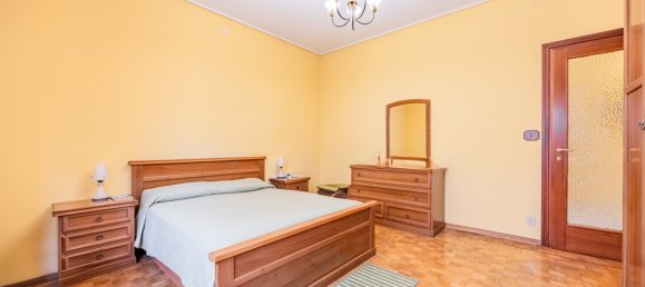 3 rooms Apartment in Cuneo, Italy No. 150158 17