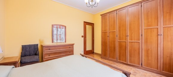 3 rooms Apartment in Cuneo, Italy No. 150158 18