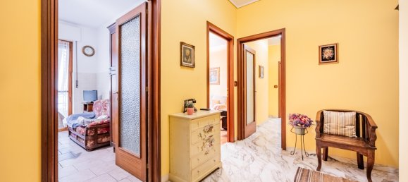 3 rooms Apartment in Cuneo, Italy No. 150158 6