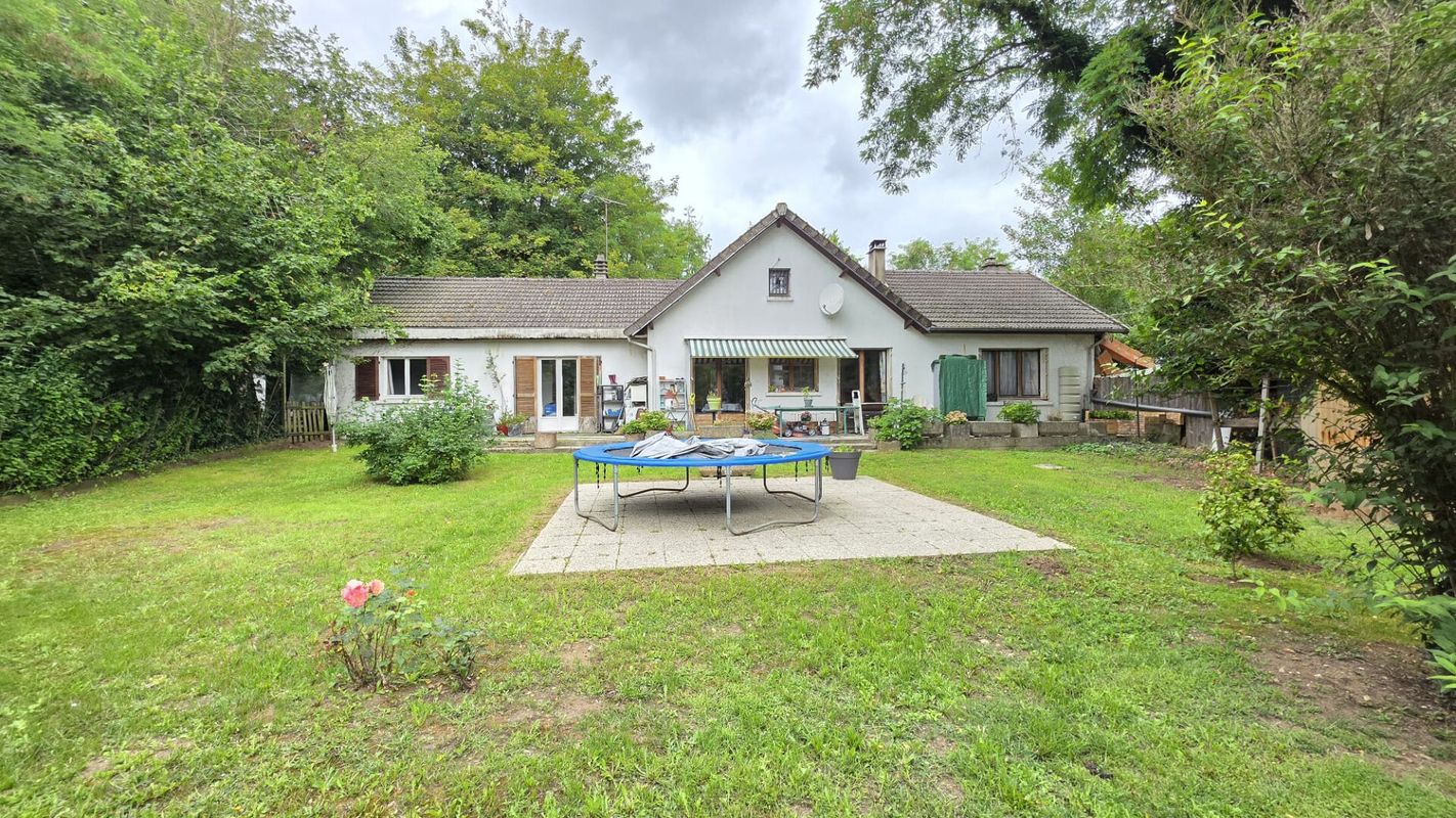 4 bedrooms House in Asnieres-sur-Oise, France No. 294907