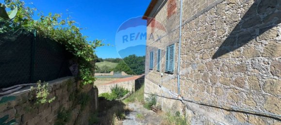 4-salle Appartement à Arlena di Castro, Italy No. 158039 15