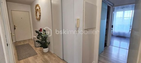 2 bedrooms Apartment in Vaujours, France No. 357066 15