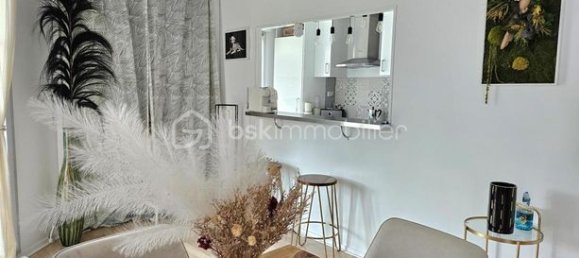 2 bedrooms Apartment in Vaujours, France No. 357066 10