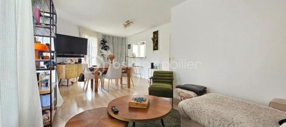 2 bedrooms Apartment in Vaujours, France No. 357066 8