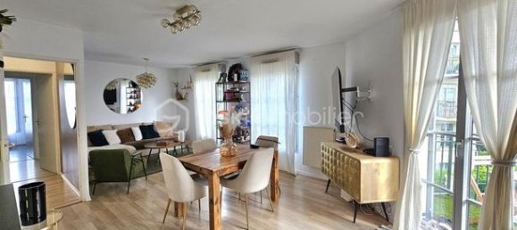 2 bedrooms Apartment in Vaujours, France No. 357066 14